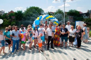 СТАТУС ГРУП ЗАПУСТИЛА ФОНТАН НА НАБЕРЕЖНІЙ БІЛЯ ЖК "РІВ’ЄРА"